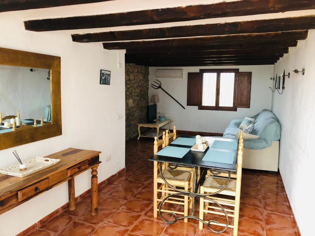 Masia Llambrich Deltebre Exterior photo